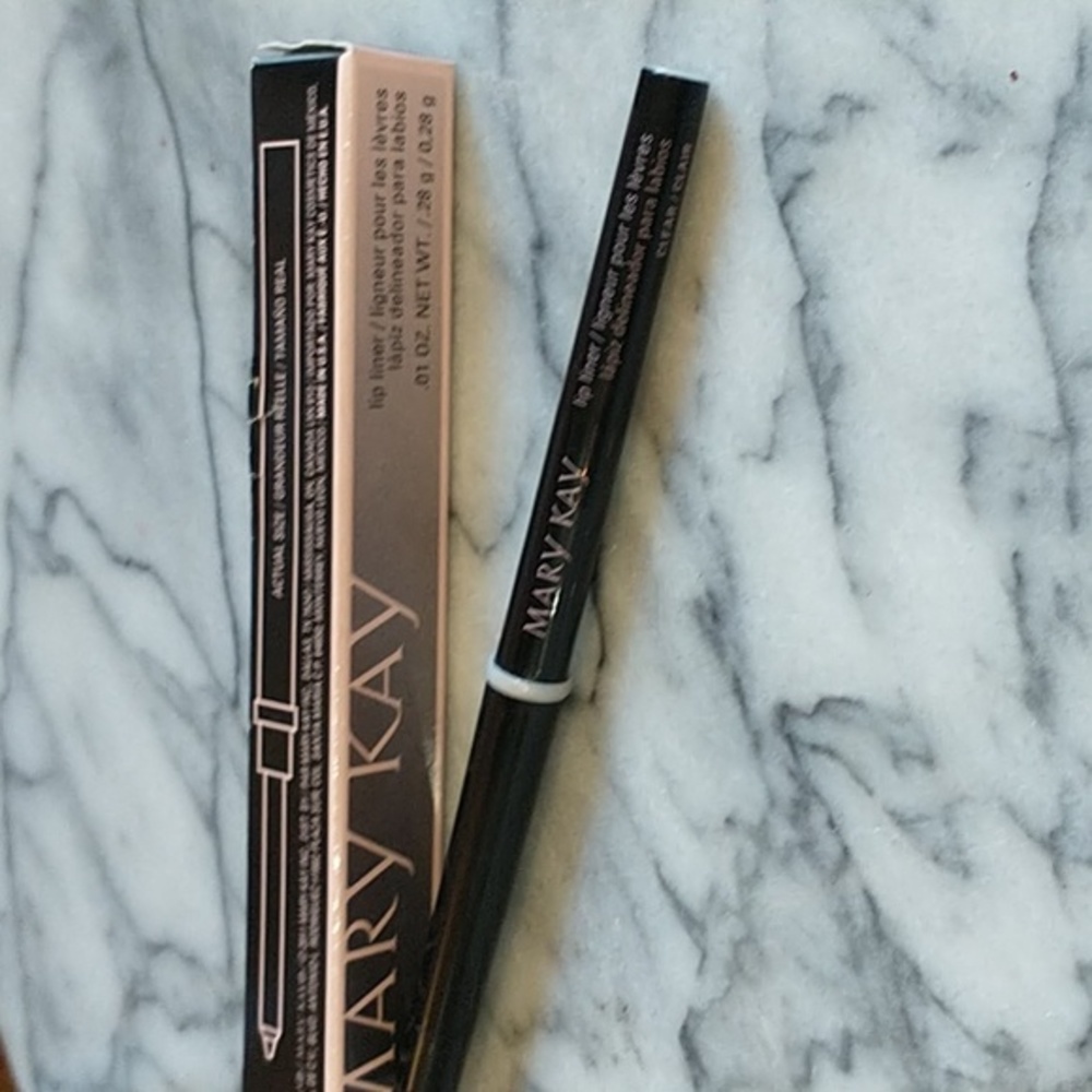 NEW Mary Kay Lip Liner Clear